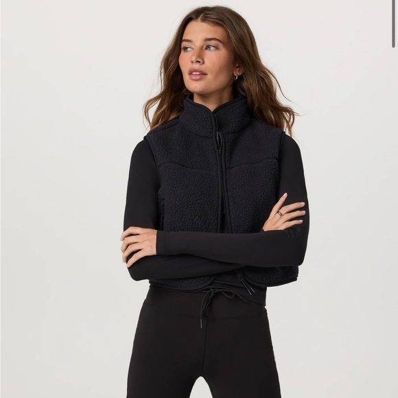 NWT Vuori Alpine Vest - S in Black - Picture 2 of 7